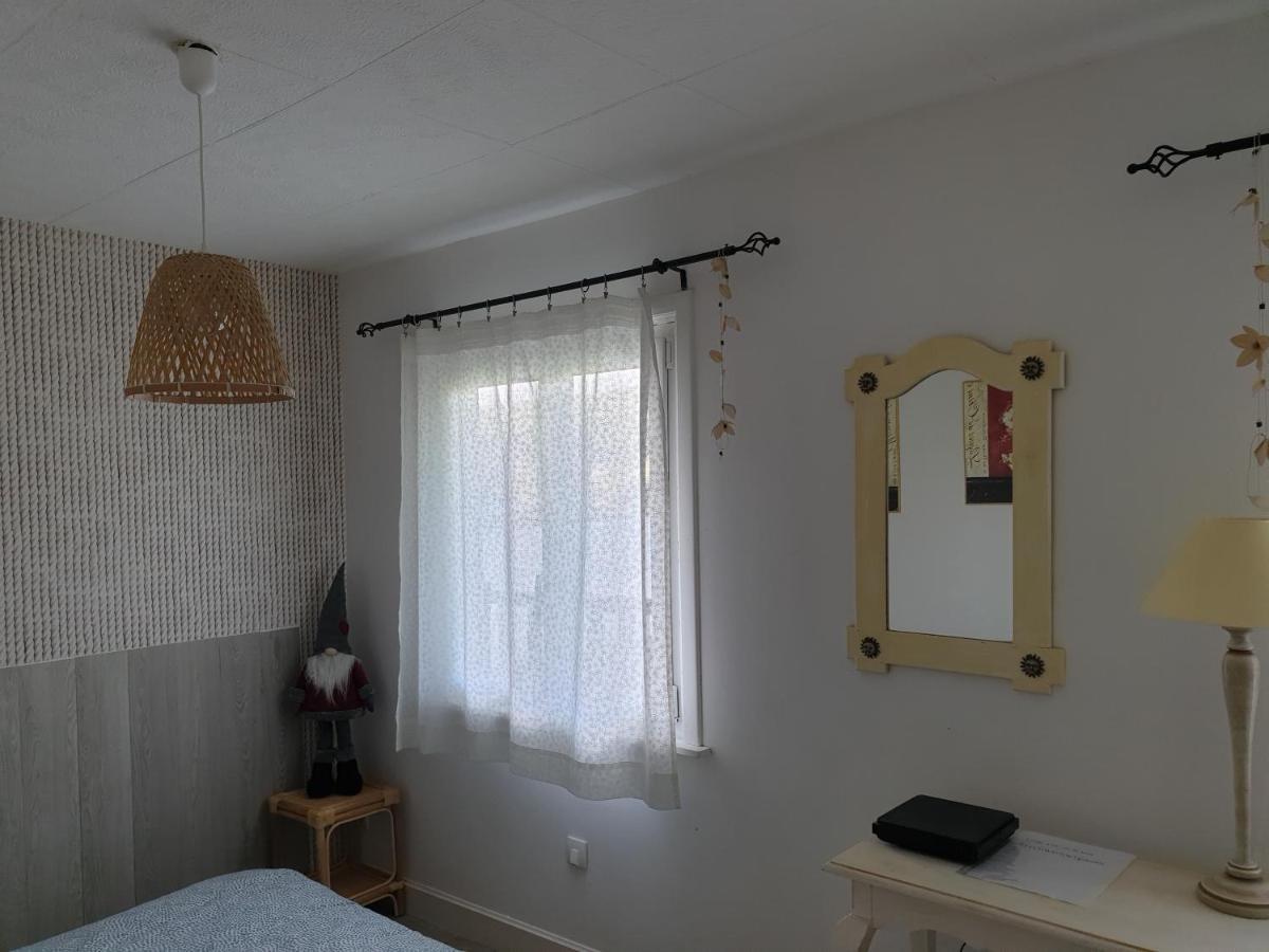 Chalet Le Logis Des Autre Vireux-Wallerand ภายนอก รูปภาพ