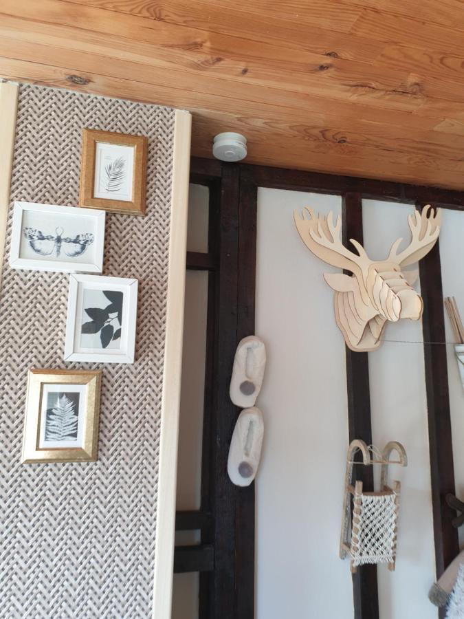 Chalet Le Logis Des Autre Vireux-Wallerand ภายนอก รูปภาพ